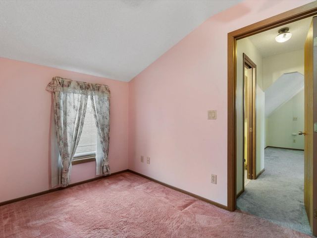 4220 18th Avenue, Moline, IL 61265