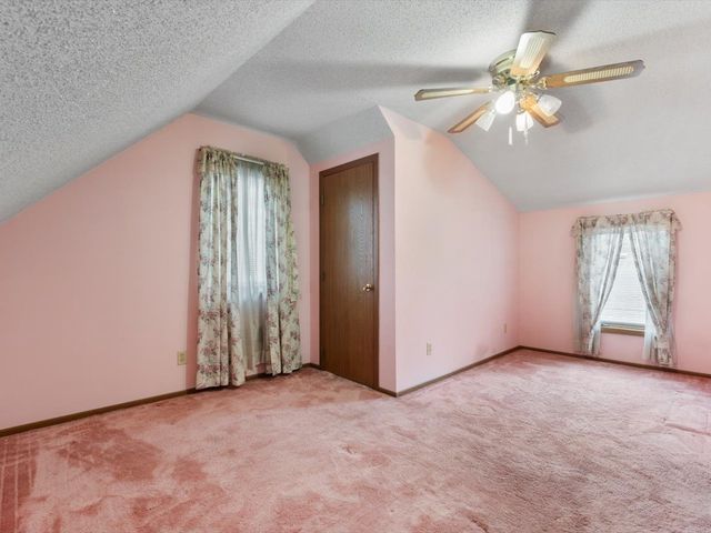 4220 18th Avenue, Moline, IL 61265