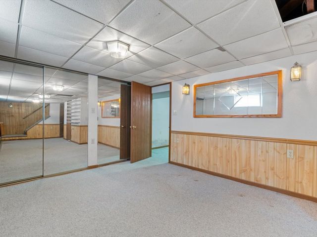 4220 18th Avenue, Moline, IL 61265