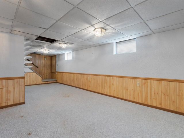 4220 18th Avenue, Moline, IL 61265