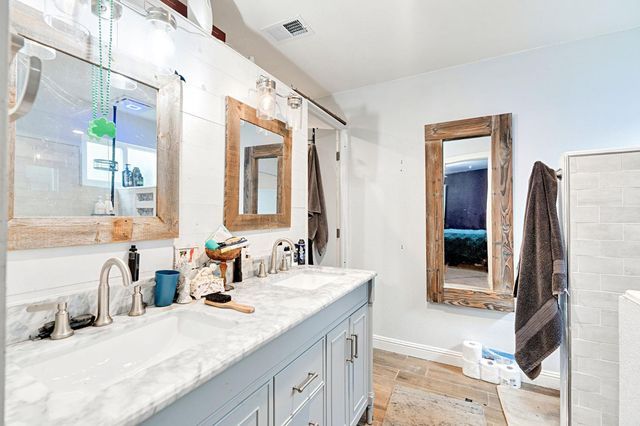 1192 Ashland Drive, Lemoore, CA 93245