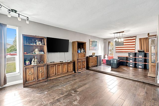 1192 Ashland Drive, Lemoore, CA 93245