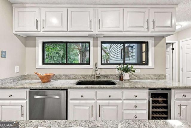 8810 North Mount Drive, Alpharetta, GA 30022