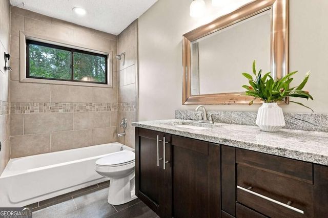 8810 North Mount Drive, Alpharetta, GA 30022