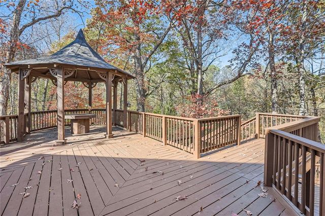 3330 Valley Vista SE Road, Smyrna, GA 30080