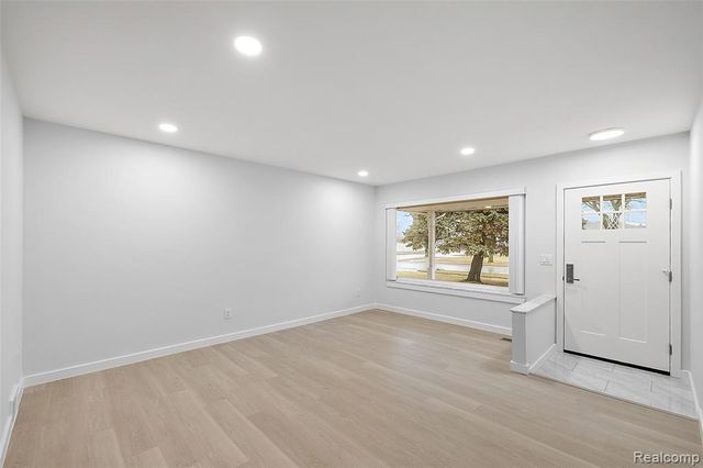 36745 Adele Drive, Sterling Heights, MI 48312