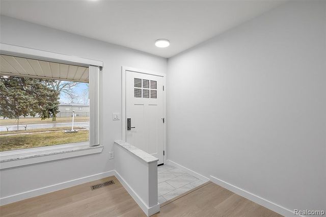 36745 Adele Drive, Sterling Heights, MI 48312