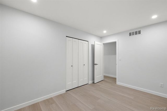 36745 Adele Drive, Sterling Heights, MI 48312