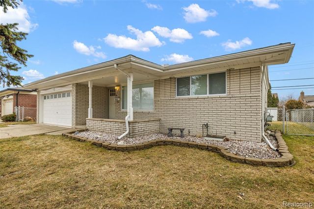 36745 Adele Drive, Sterling Heights, MI 48312