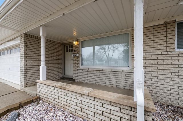 36745 Adele Drive, Sterling Heights, MI 48312