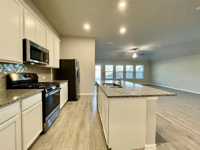 3316 Coronation Court, Denton, TX 76208