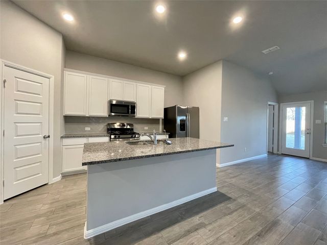 3316 Coronation Court, Denton, TX 76208