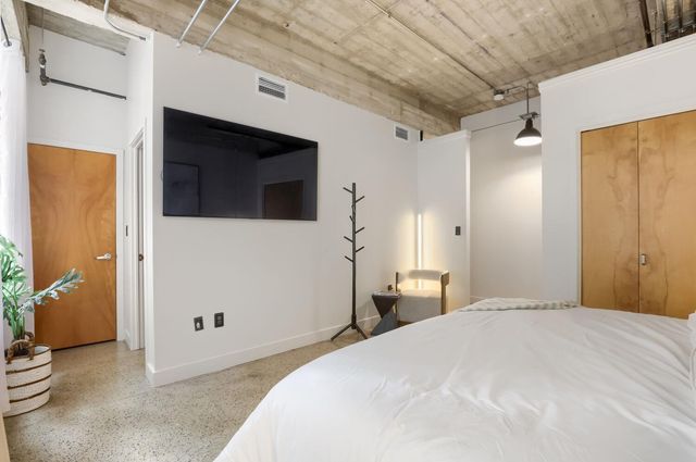 710 Colorado ST 4A, Austin, TX 78701