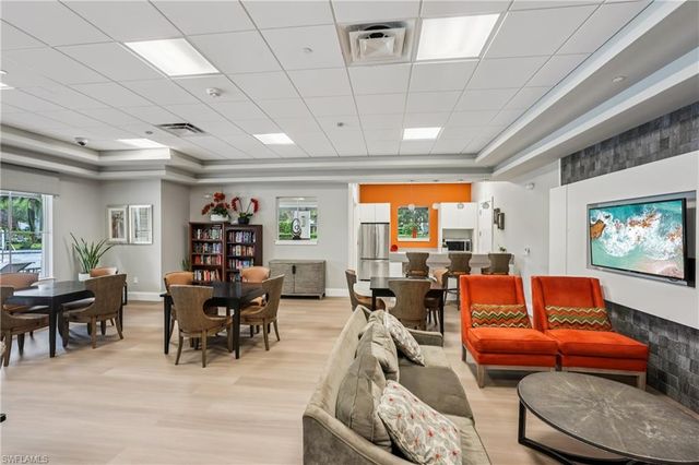 1751 Alameda DR, Naples, FL 34120