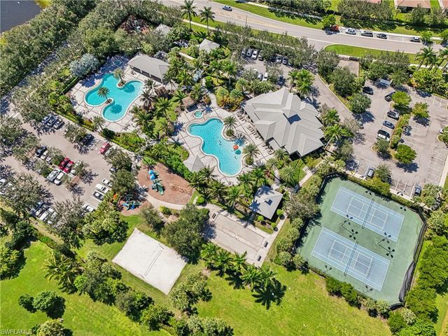 1751 Alameda DR, Naples, FL 34120