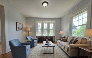19 Rowe St 2, Newton, MA 02466
