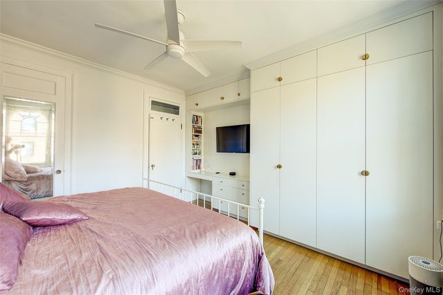 35-55 76th Street 51, Jackson Heights, NY 11372