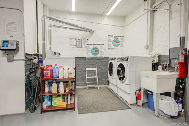 35-55 76th Street 51, Jackson Heights, NY 11372