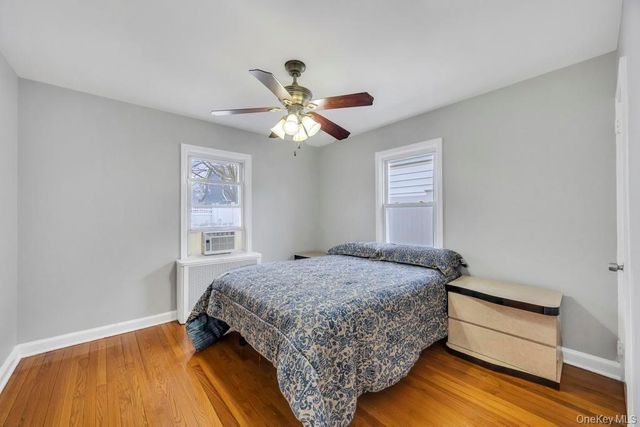 88 Krug Place, Mineola, NY 11501