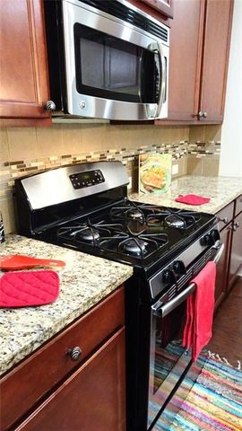 1610 Kenilworth SE Lane, Conyers, GA 30013
