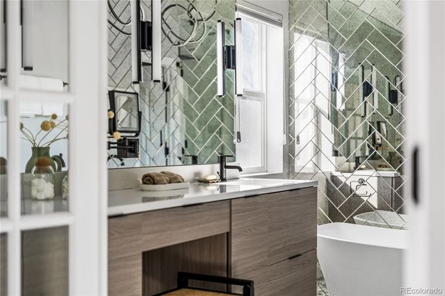 3935 Alcott Street, Denver, CO 80211