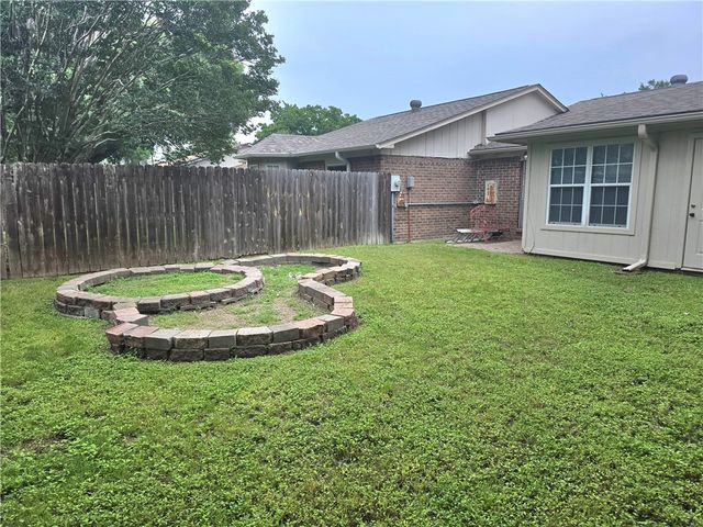 609 San Saba Court, College Station, TX 77845