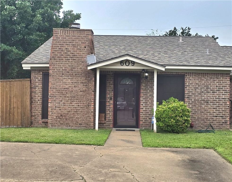 609 San Saba Court, College Station, TX 77845 — photo 2