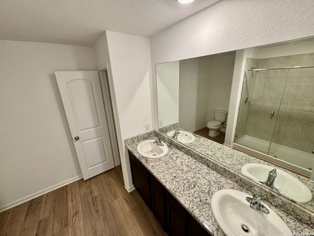 10818 Emerick St, San Antonio, TX 78252