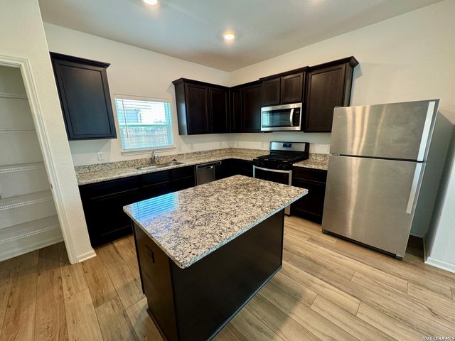 10818 Emerick St, San Antonio, TX 78252