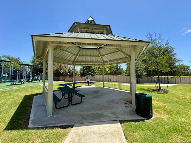 10818 Emerick St, San Antonio, TX 78252