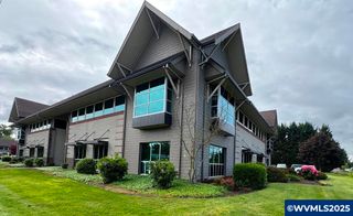 3220 State St, Salem, OR 97301