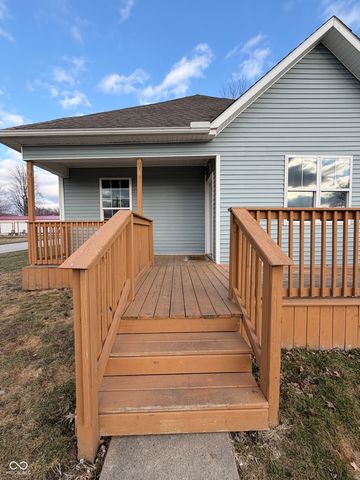 409 N Columbia Street, Brazil, IN 47834