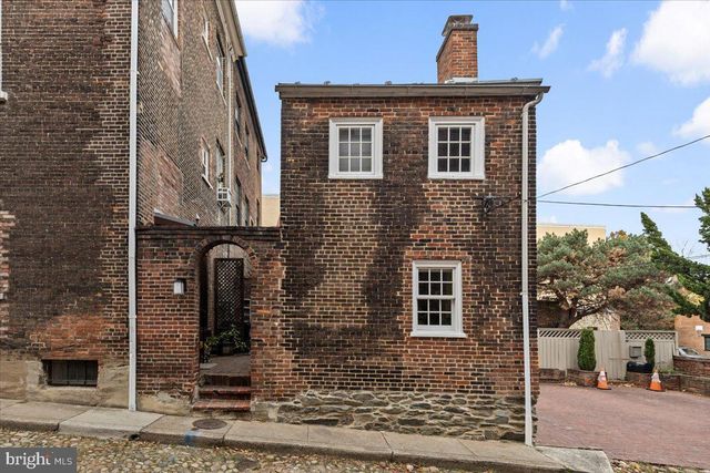 113 N FAIRFAX ST, Alexandria, VA 22314