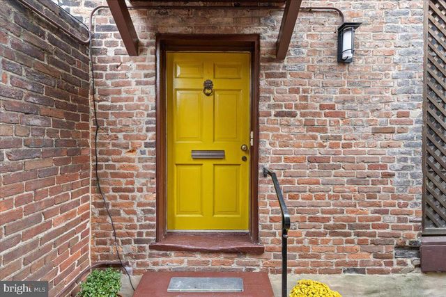 113 N FAIRFAX ST, Alexandria, VA 22314