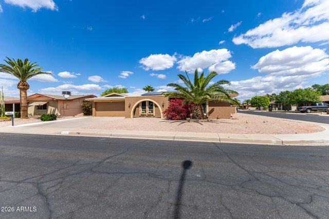 4228 E CAPRI Avenue, Mesa, AZ 85206