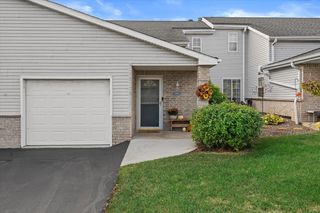 3482 W Sycamore STREET, Franklin, WI 53132