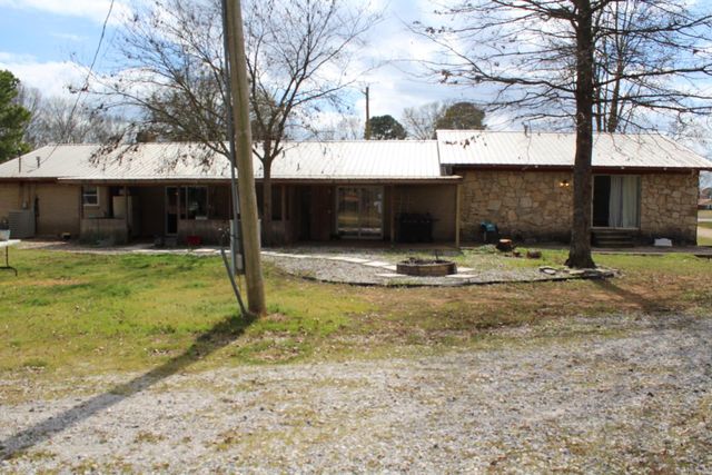 10468 Hwy. 278 W., Nashville, AR 71852