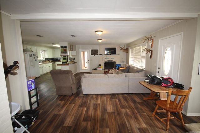 10468 Hwy. 278 W., Nashville, AR 71852