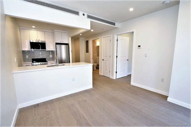 41-26 44th Street 3C, Sunnyside, NY 11104