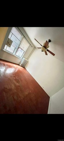 2187 Holland Avenue 2L, Bronx, NY 10462