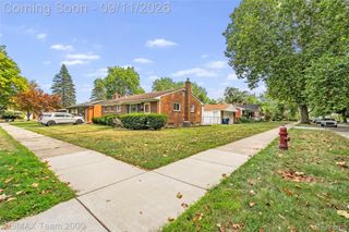 14141 Rockland Street, Redford Charter Township, MI 48239