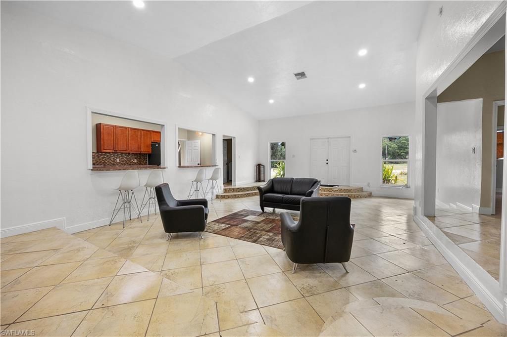 7823 Marx DR, NORTH FORT MYERS, FL 33917 — photo 3
