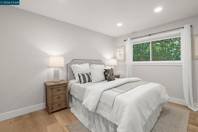 612 St Marys Rd, Lafayette, CA 94549