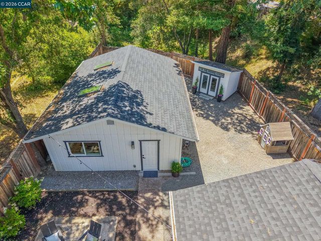 612 St Marys Rd, Lafayette, CA 94549