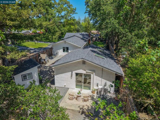 612 St Marys Rd, Lafayette, CA 94549