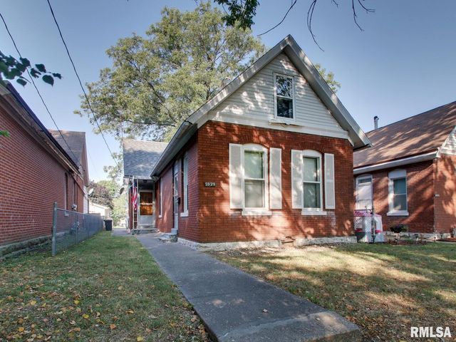1029 N 11TH Street, Quincy, IL 62301