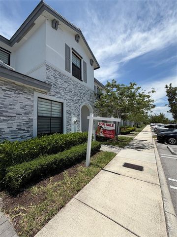 28710 SW 133rd Ct, Homestead, FL 33033
