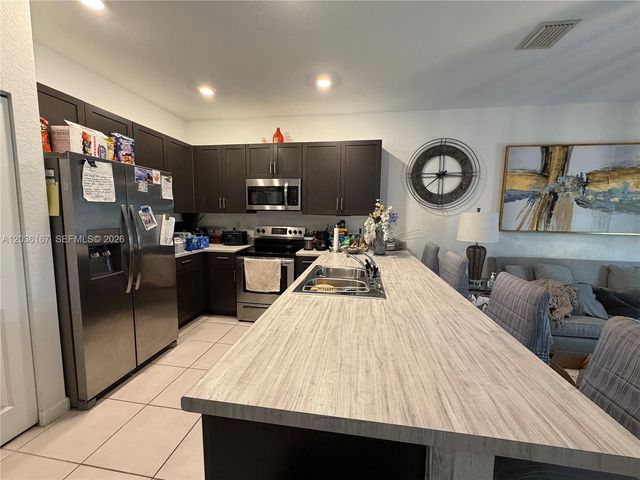 28710 SW 133rd Ct, Homestead, FL 33033