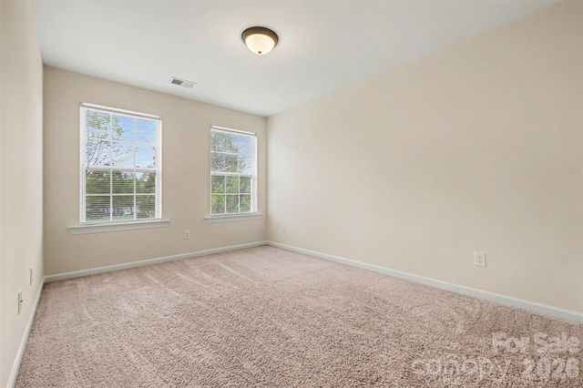 6650 Berewick Commons Parkway, Charlotte, NC 28278