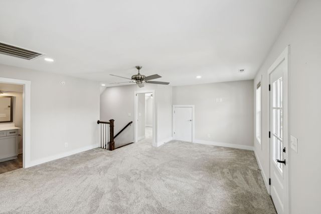 120 Pontoon Pl, Winchester, TN 37398